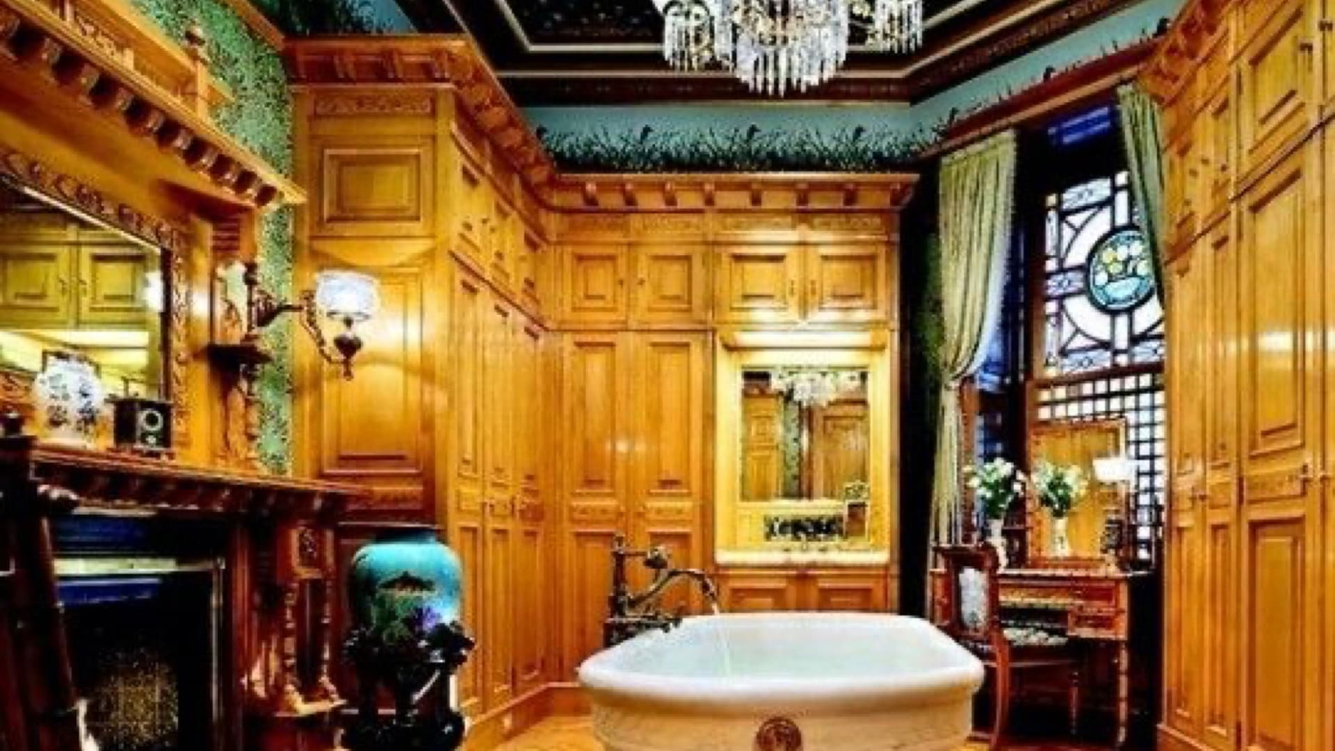 Exploring Jewish Immigrant Legacy on NYC’s Upper East Side Gilded Age Tour