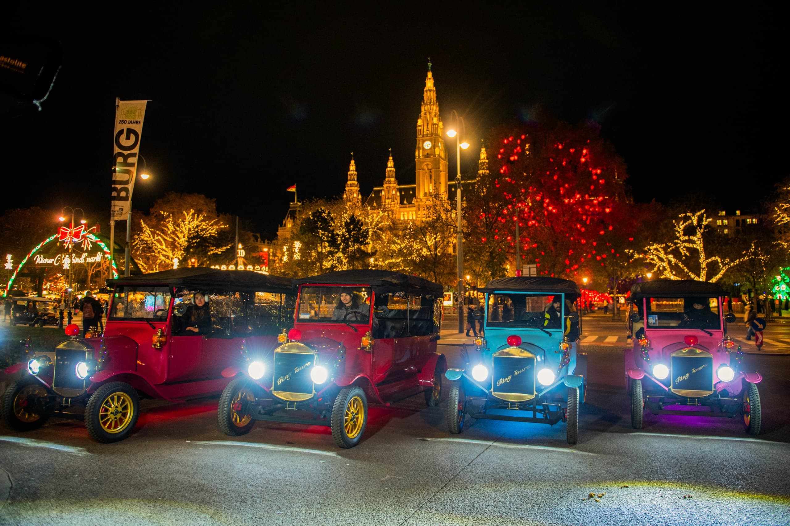 Vienna Highlights Shared Tour — Electric Oldtimer Ringstrasse Sightseeing photo 4