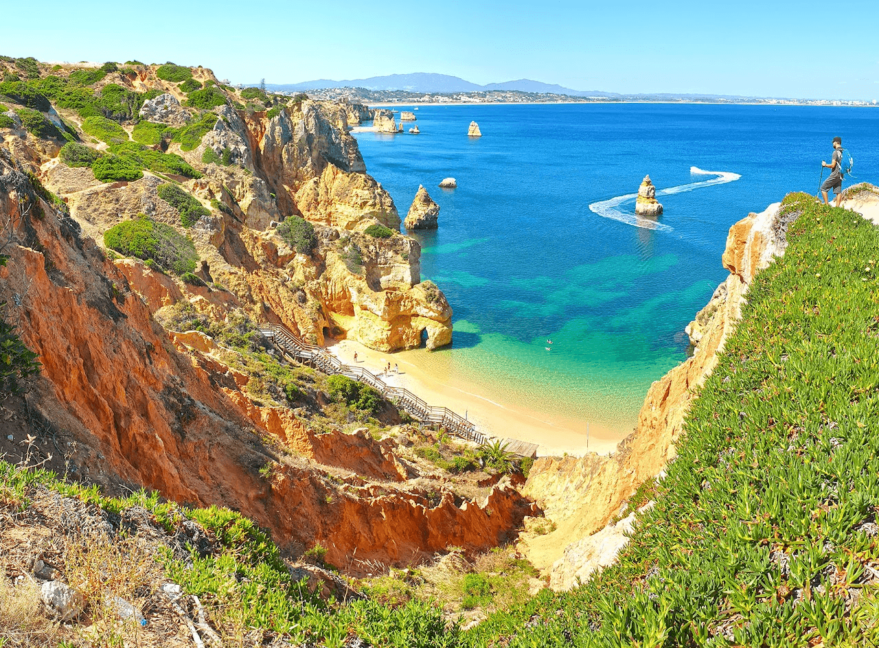 Etapa do Trilho dos Pescadores: Praia da Luz to Lagos Coastal Hike