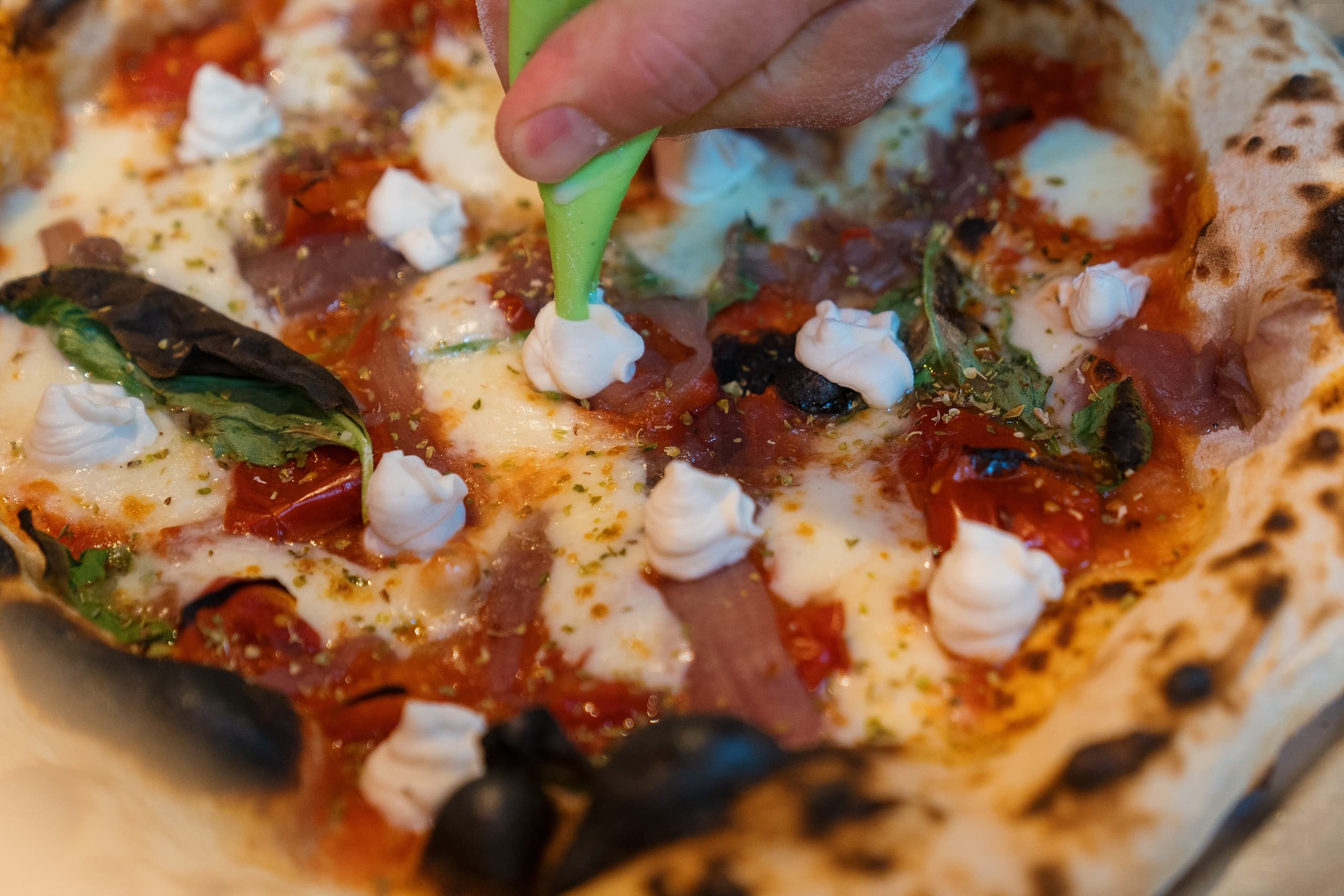 Explore Brussels' BeerProject Bailli: Fresh Brews and Artisan Pizzas on a Sunny Terrace photo 3