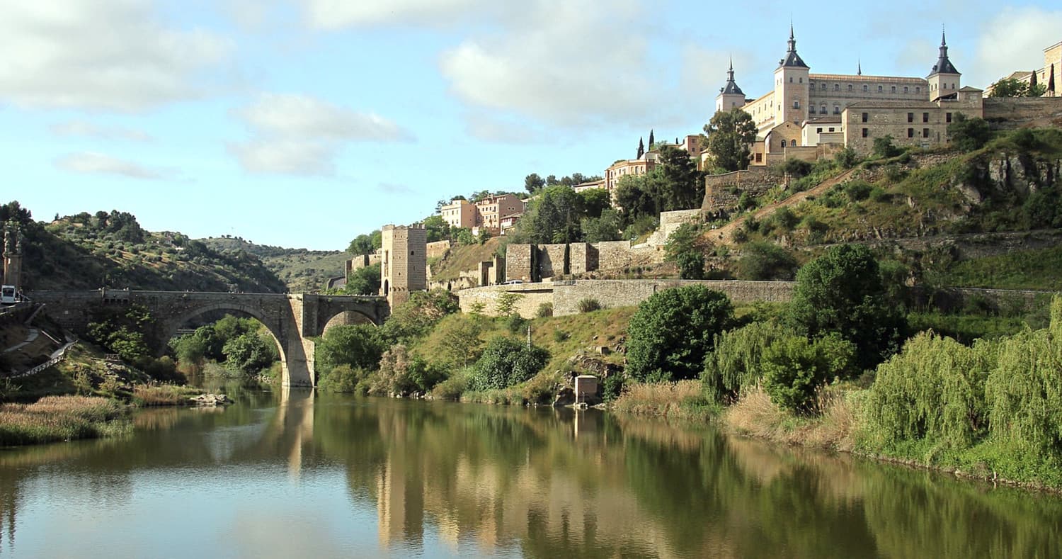 Toledo Monument & Cathedral Tour with Iberian Events