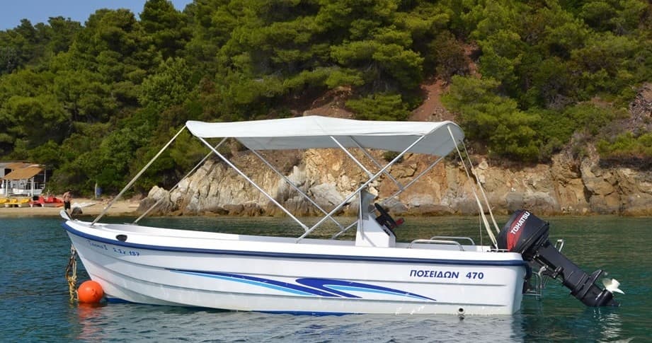 Crete Boat Adventures with Notosmare Marine Adventures in Chania
