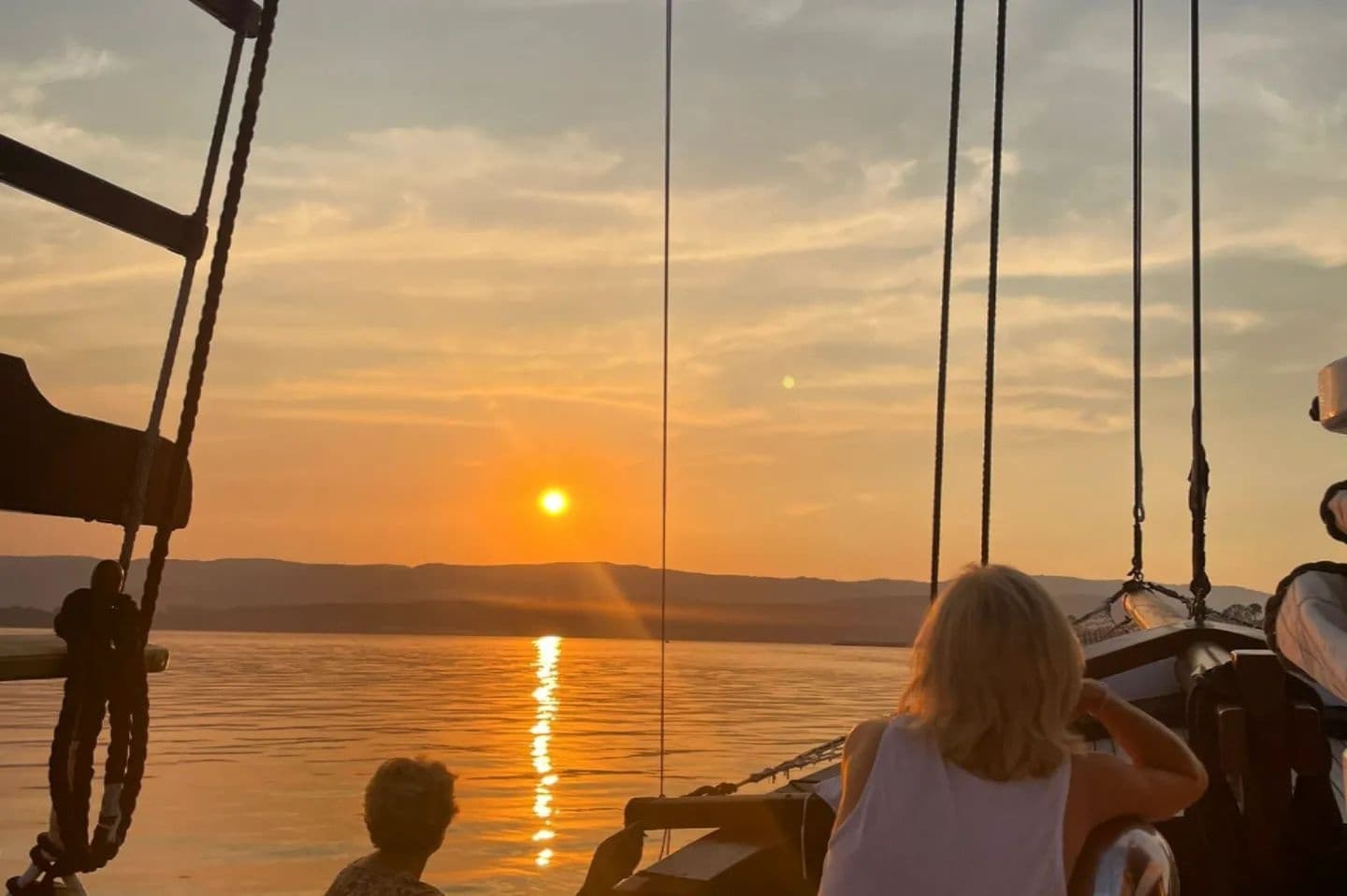Sunset Sailing on the Ría de Vigo with Bluscus Turismo Marinero