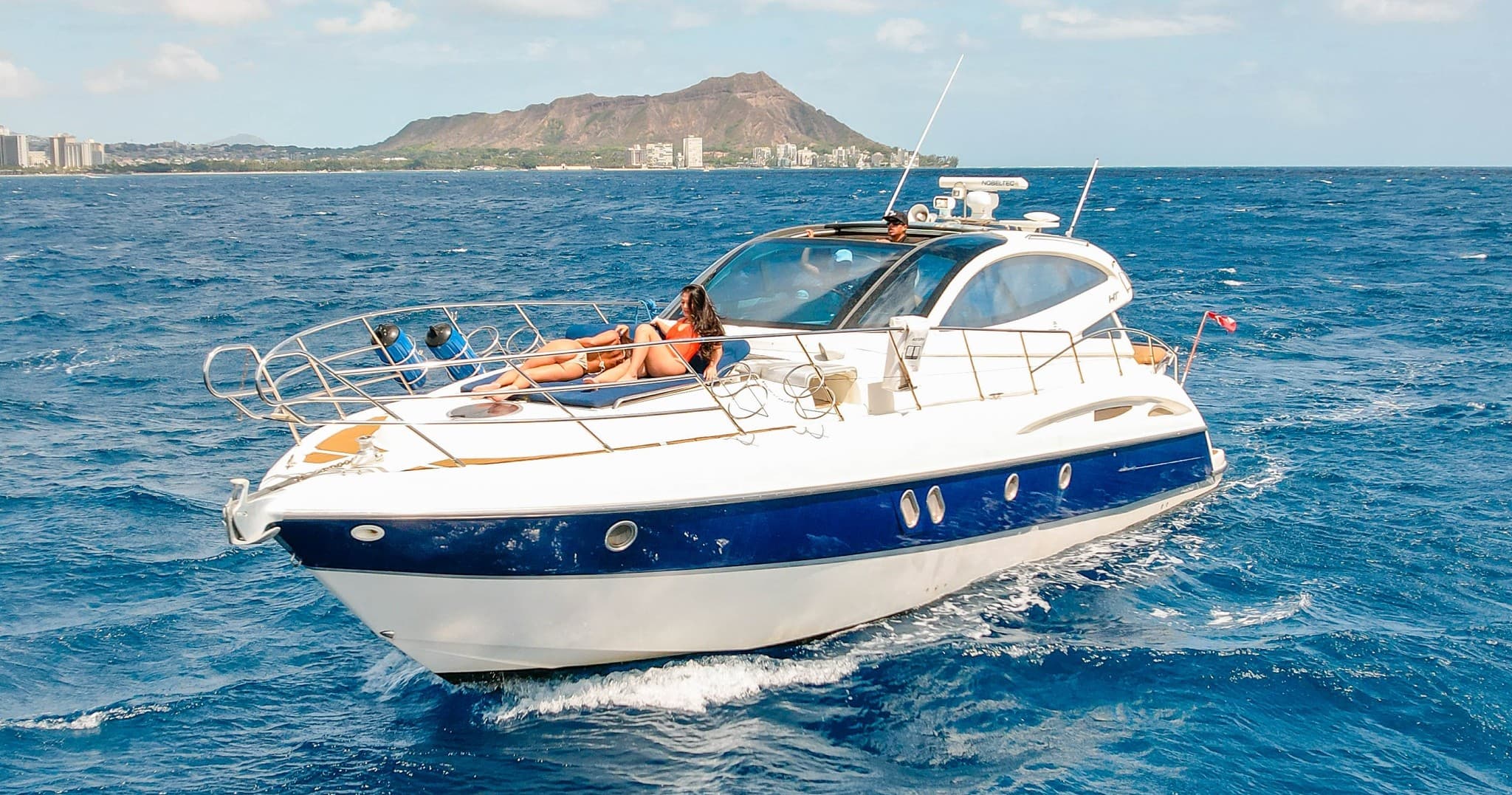 Semi-Private Yacht Charter with The Kailani Yacht in Honolulu