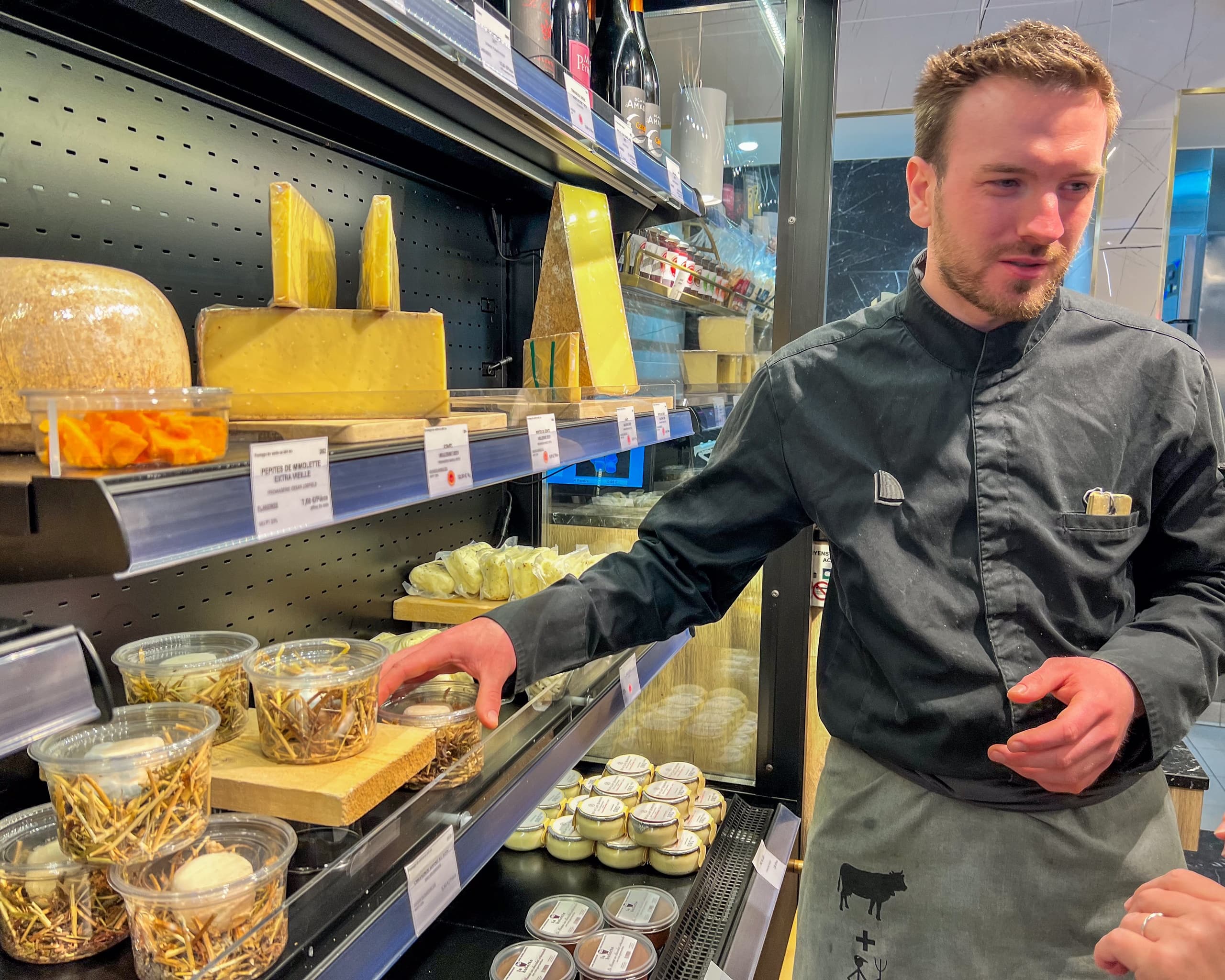 French Cheese Explosion: Marais Masterclass in Fromage and Pairing photo 1