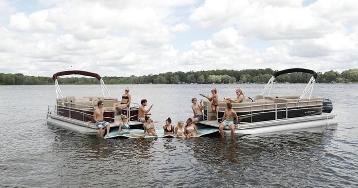 Water Activities & Moose Landing Point Sebago Adventure