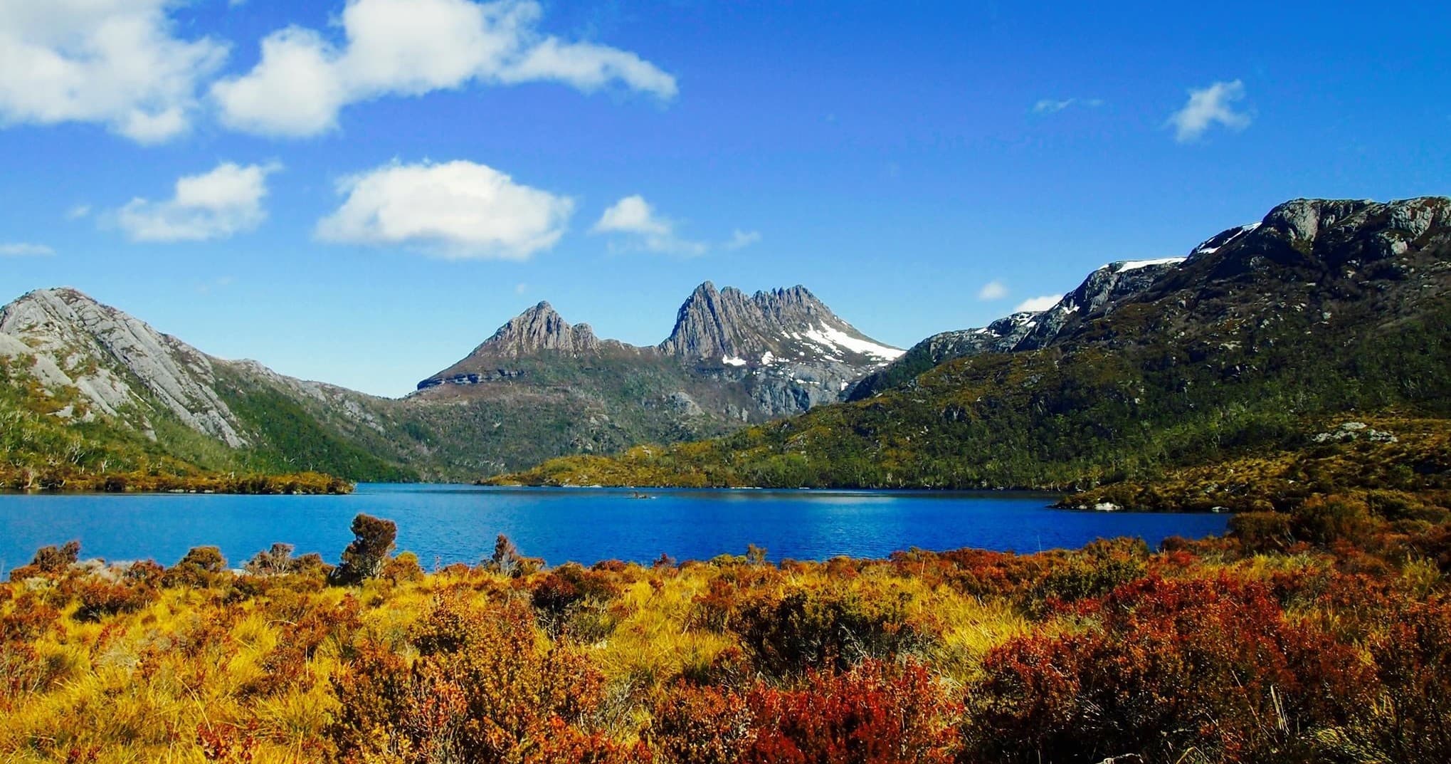 Scenic alpine lake and mountain panorama for hiking in Tasmania