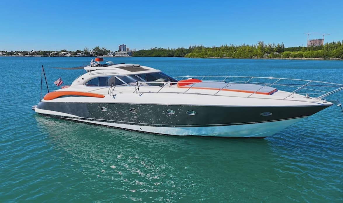62' SUNSEEKER Yacht Charters with Miami Boat Experts