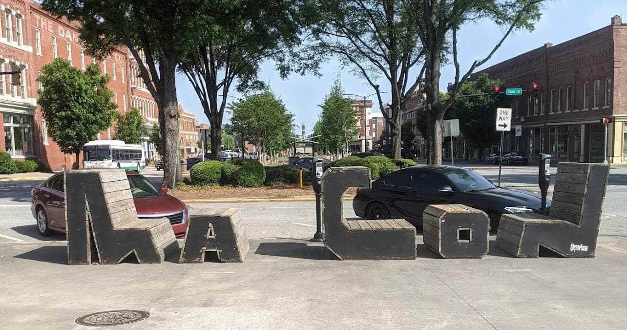 Effortless Airport Transfers: Regional Shared Ride from Atlanta to Macon