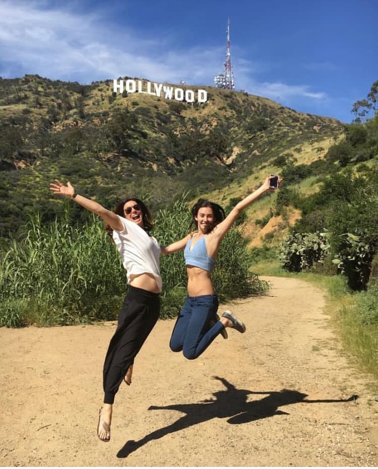 Drive LA: A Custom 7-Hour Highlights Tour from Hollywood to the Pacific