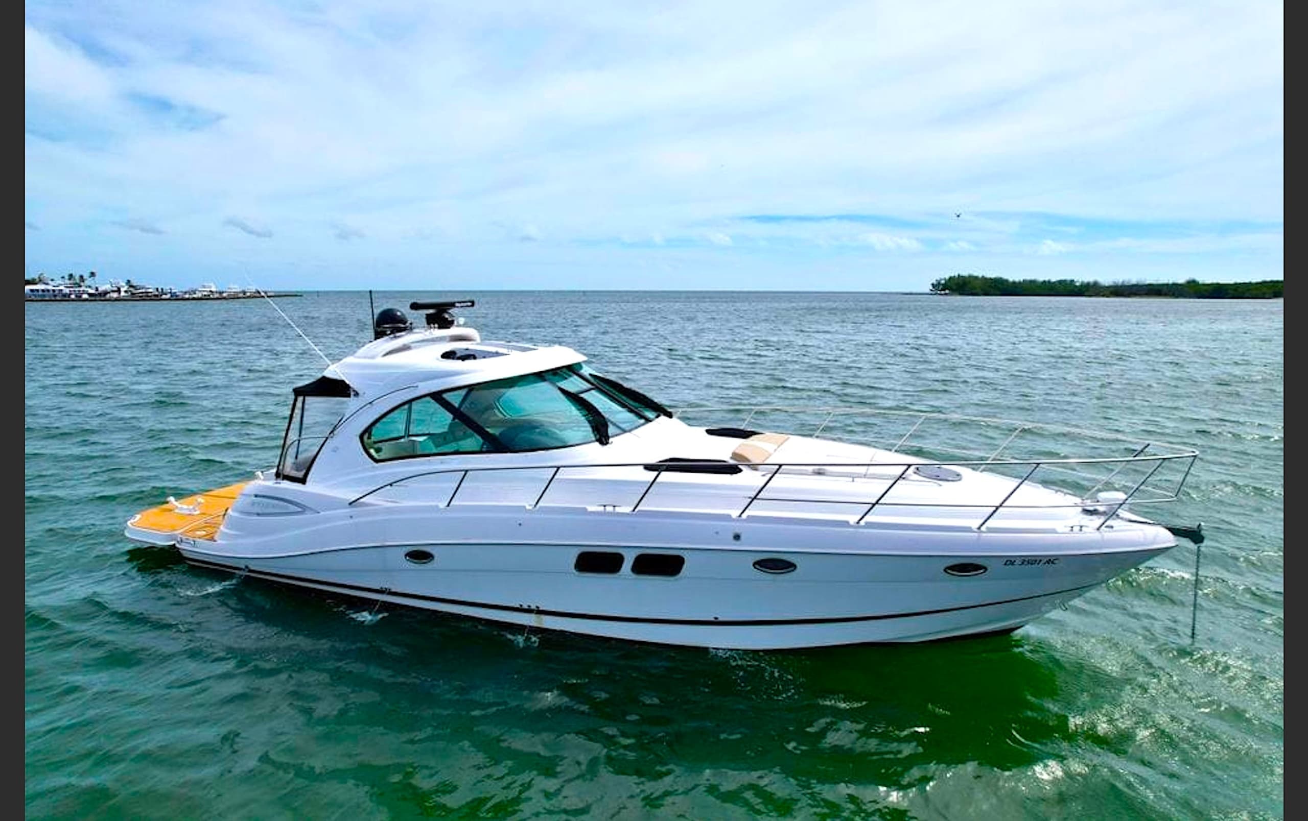 Yachting in Miami Beach with Miami Boat Experts