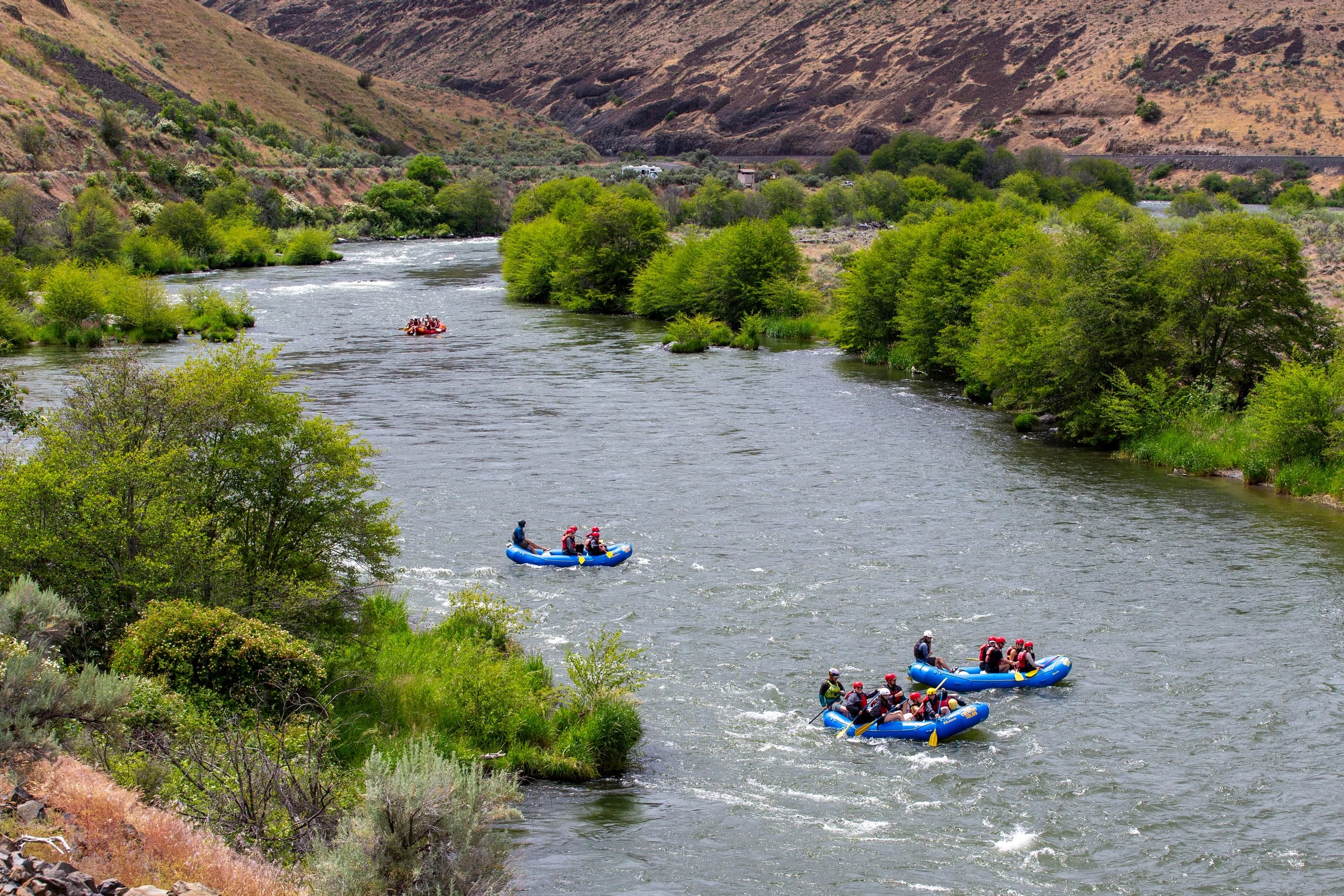 McKenzie Magic: Scenic Rafting in Bend, Oregon