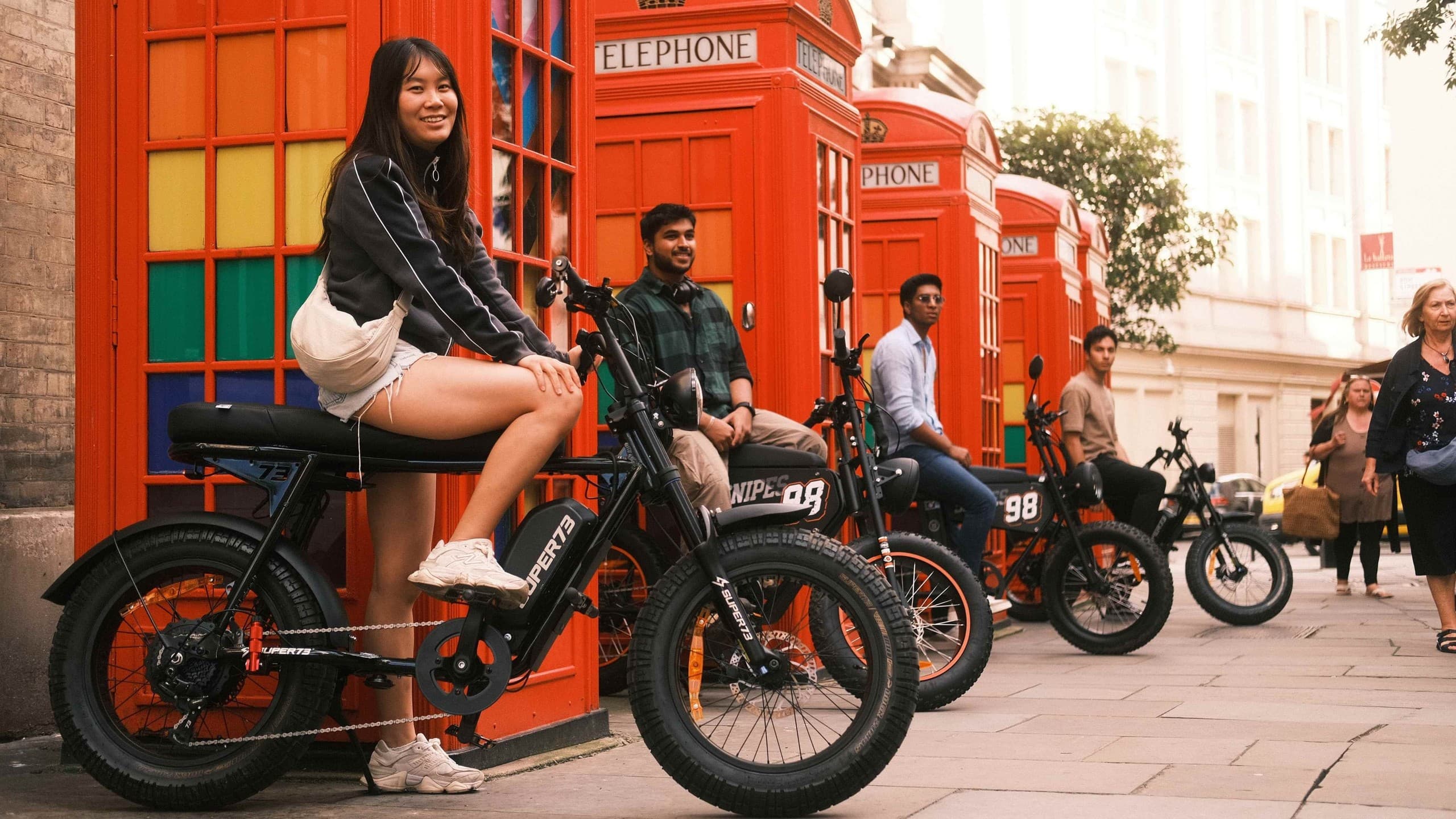 Ride Through History: Royal London E-Bike Tour With Artefacts photo 4