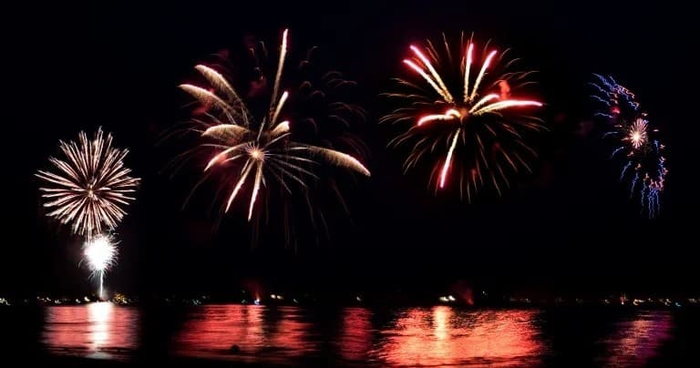 Fireworks Cruises in Port Huron, Michigan