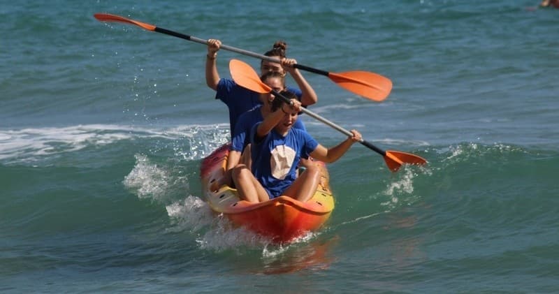 Paddle El Campello: Easy Kayak Rentals on Spain's Costa Blanca