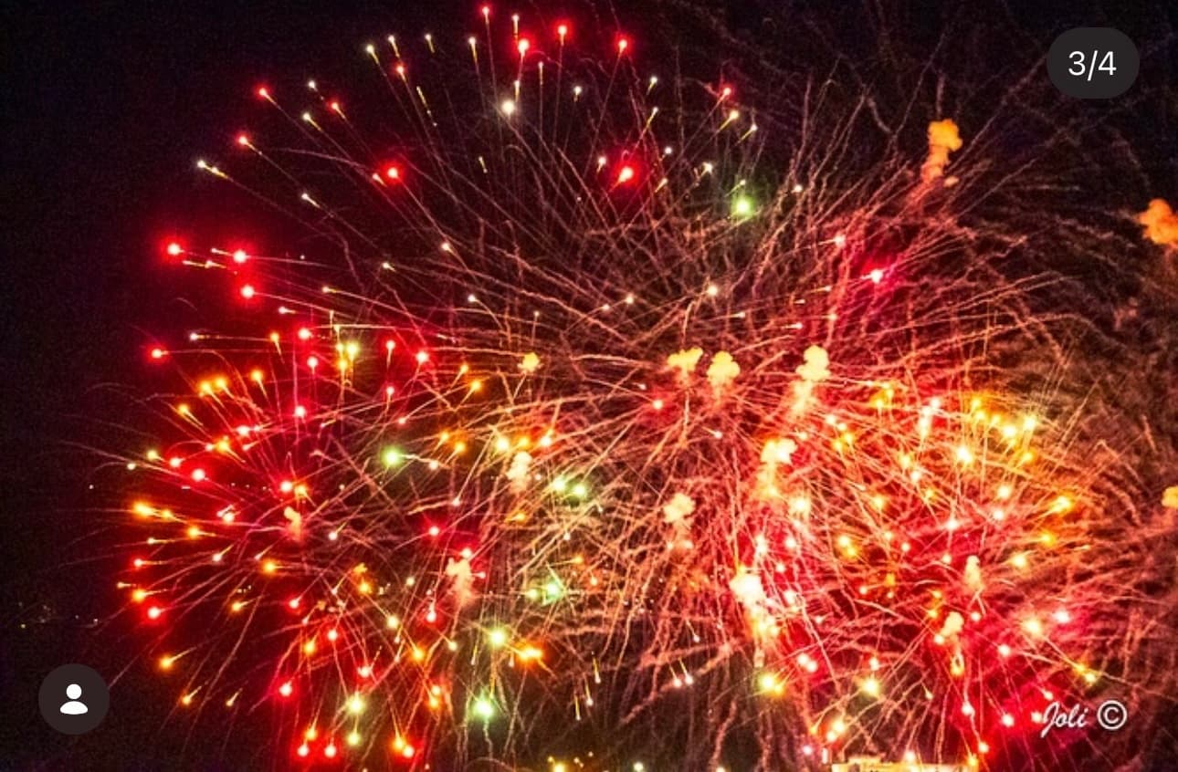 New Year's Eve Boat Cruise in Nazaré: Private Fireworks on the Atlantic photo 2