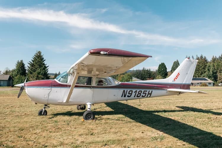 Discovery Flight: 30-Minute Introductory Flight Over the Pacific Northwest