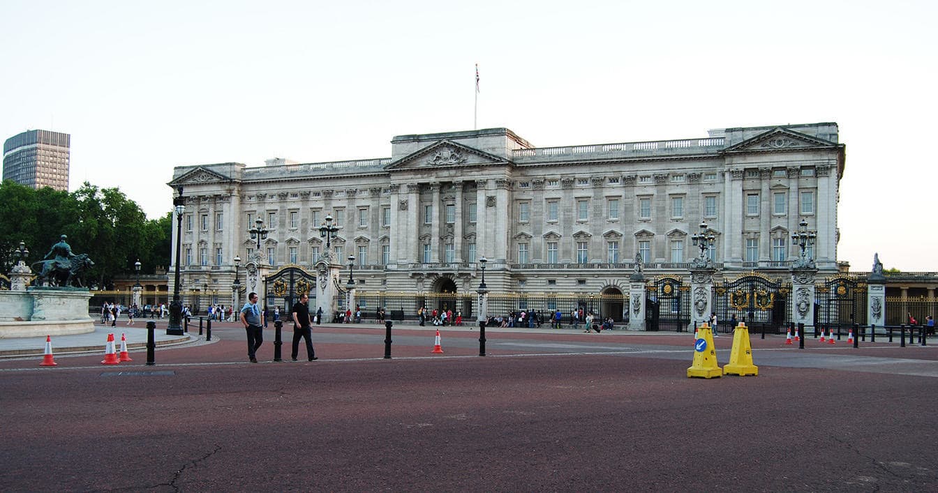 James Bond Spy Tour in London with VIP London Tour