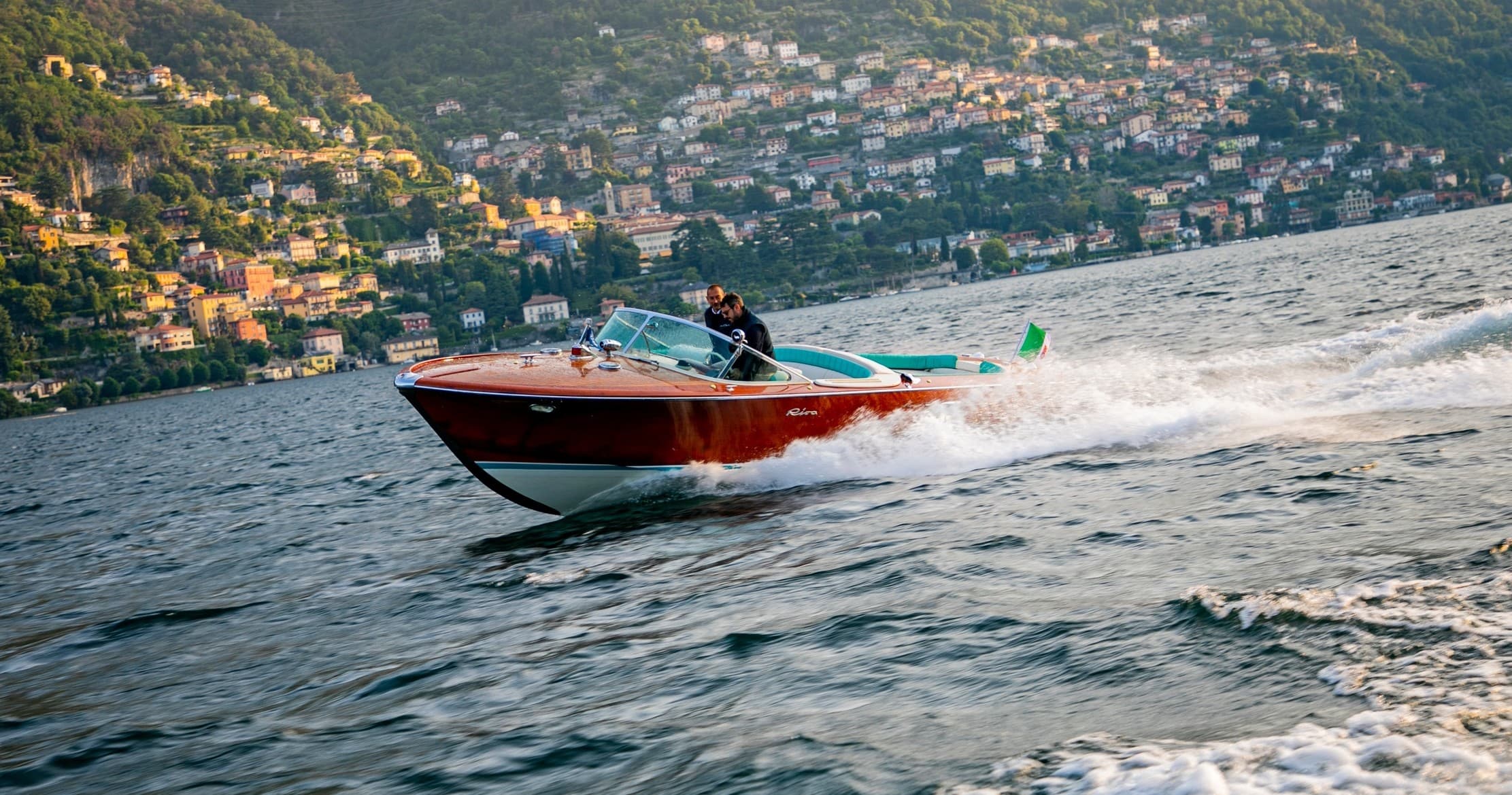 Lake Como Boat Tour with Riva Aquarama - Luxury & Scenic Views