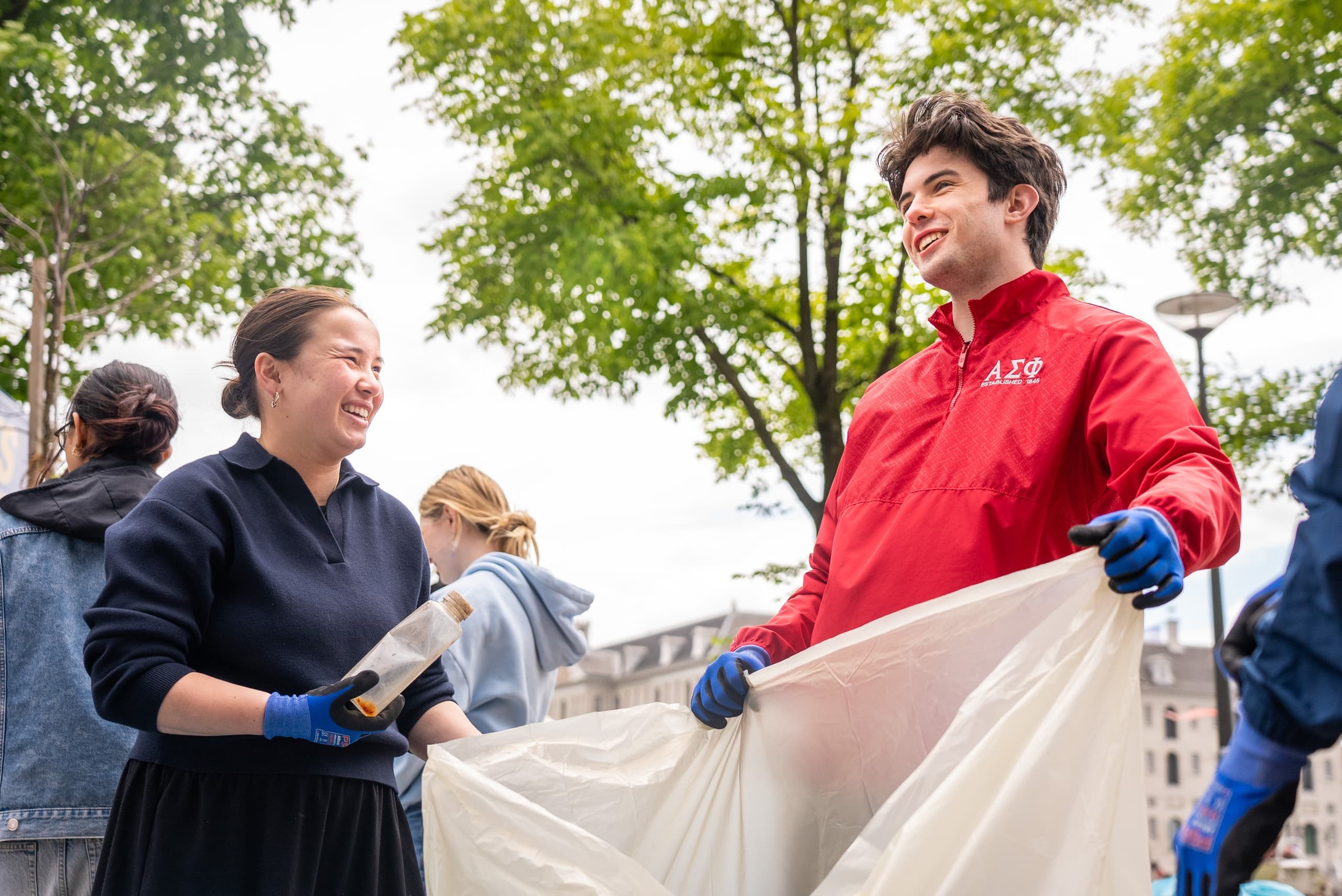 Plastic Hunting: School Cleanups and Outdoor Stewardship in Amsterdam photo 2