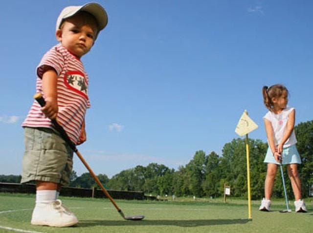 Cooee Tours’ Luxury Golf Day Experience in Southport