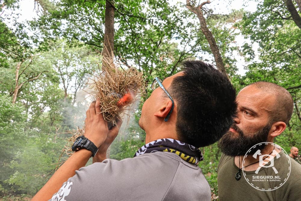 Bushcraft Introductie: Hands-On Wilderness Skills Near Leersum, Utrecht