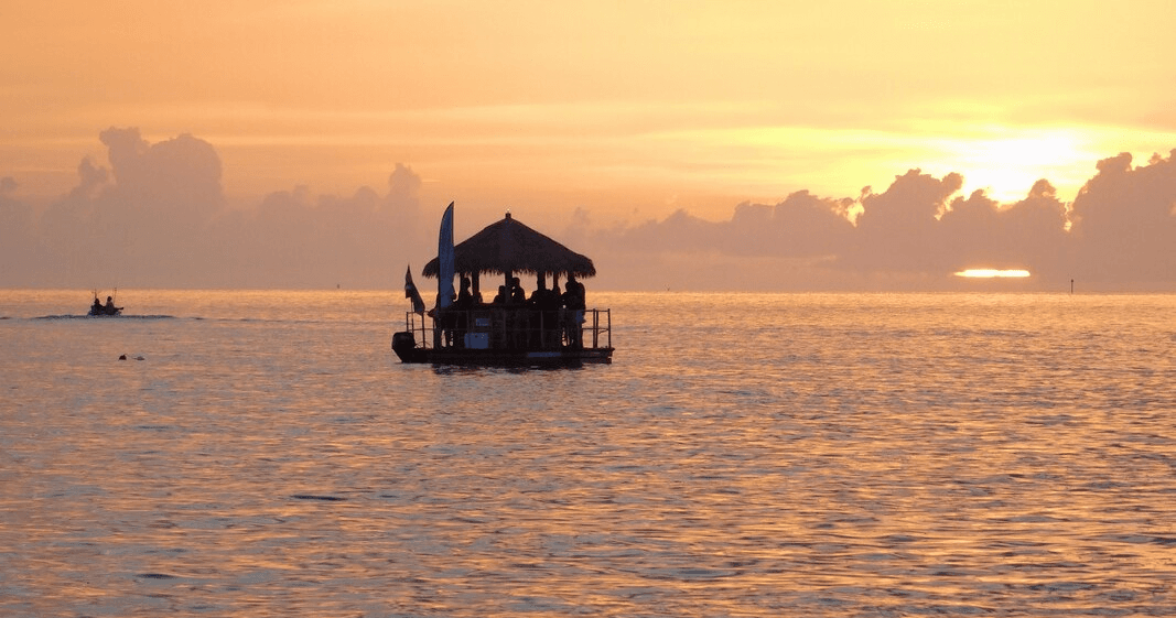Sunset Cruise with Cruisin' Tikis Key Largo in Florida