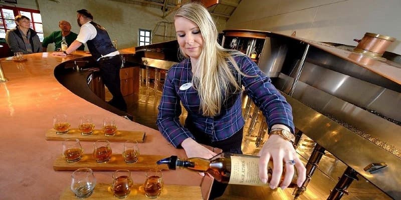 Whisky Tour in the Highlands with Aura Journeys from Nottinghamshire