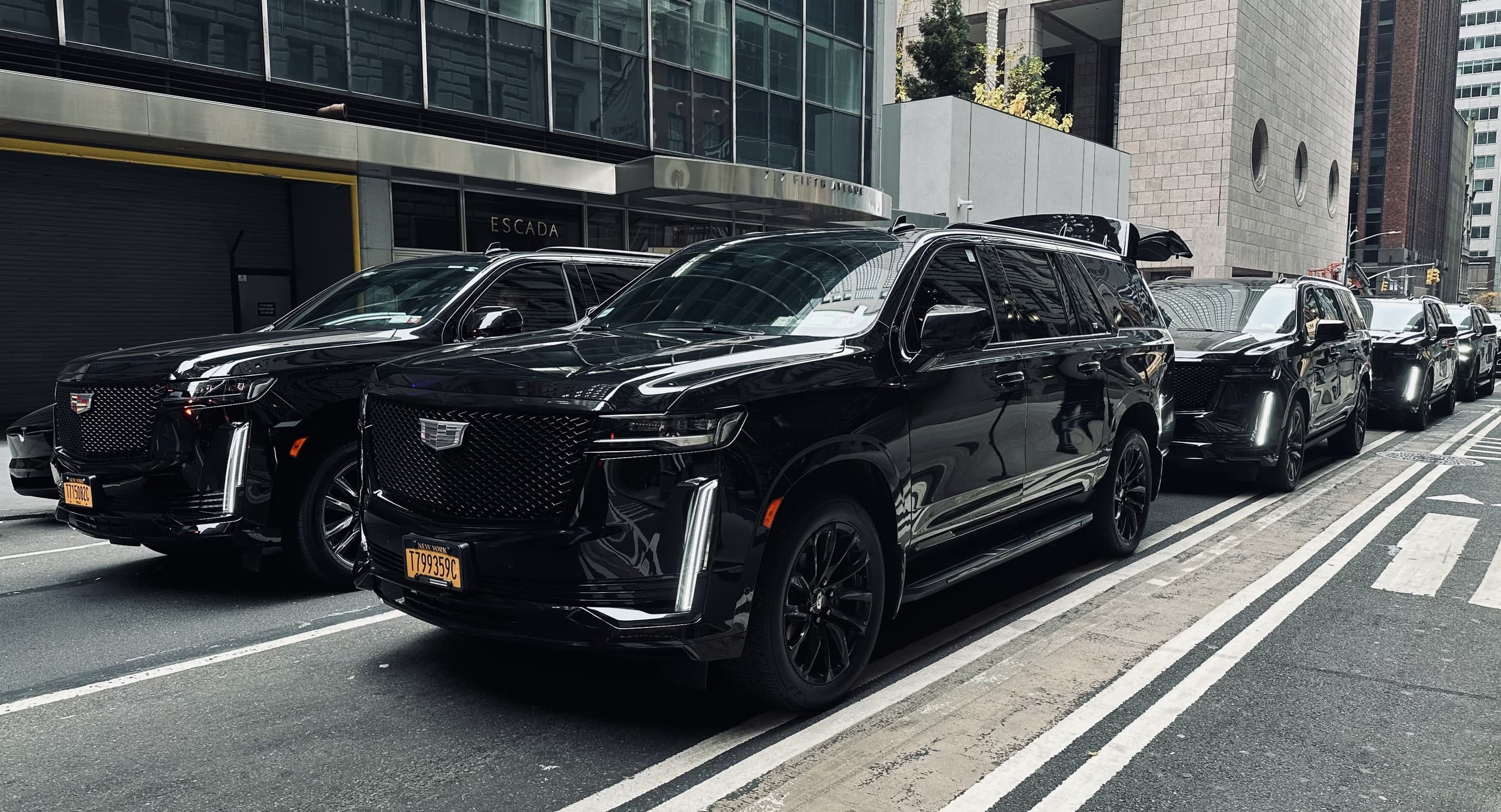 Luxury Airport Transfer Service in NYC by Experience NYC