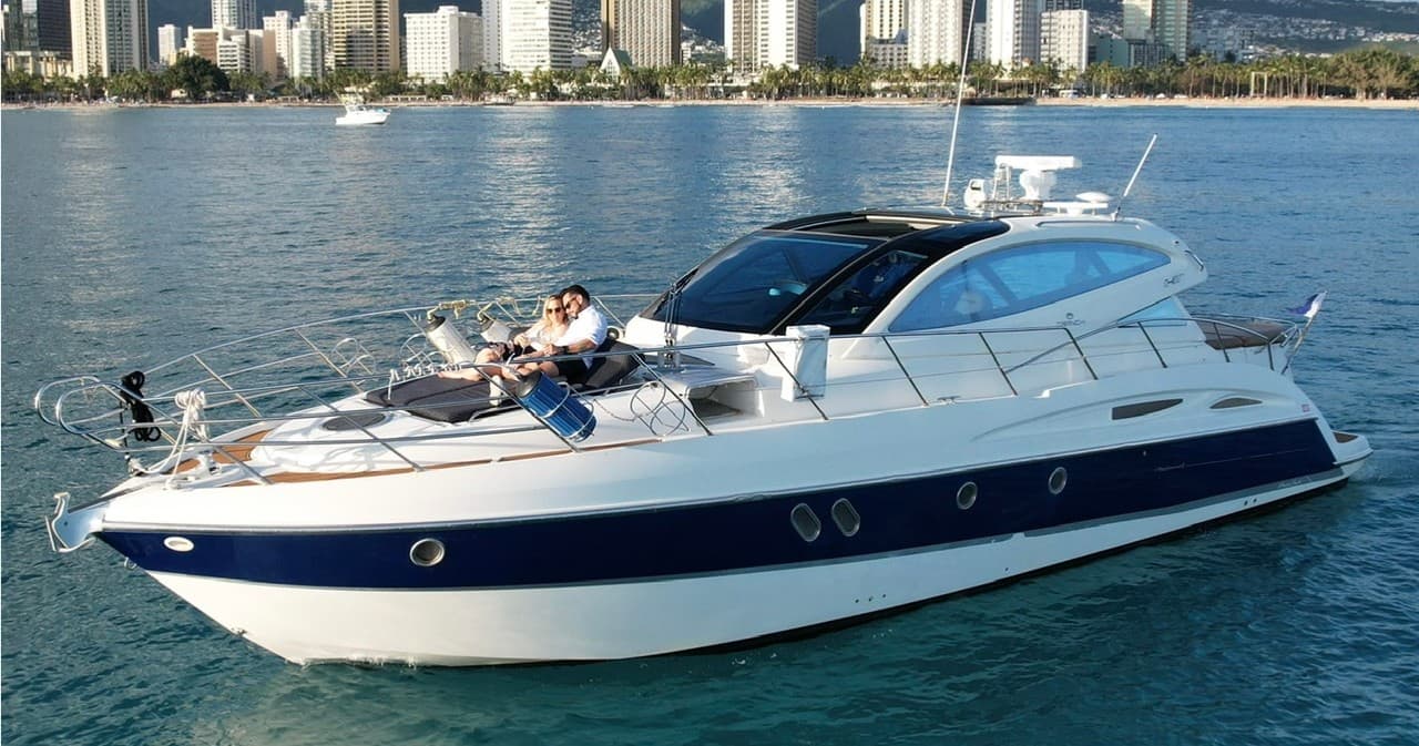 Luxury Private Yacht in Honolulu by The Kailani Yacht