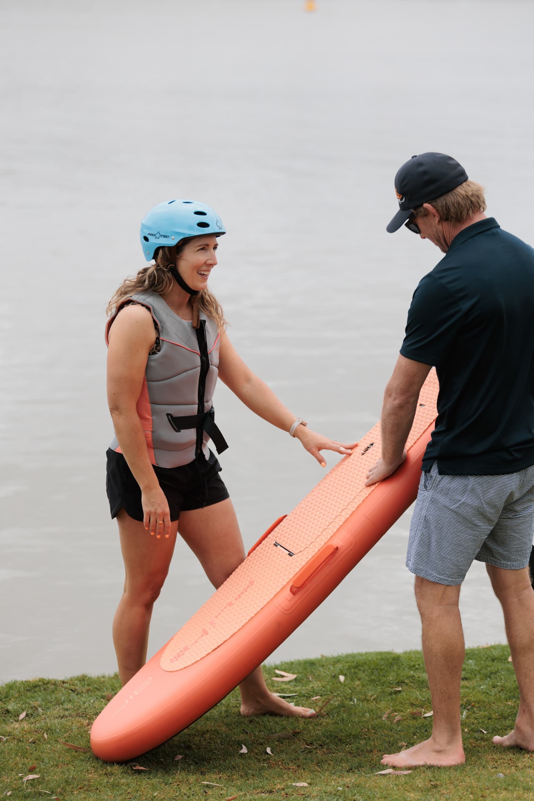 Flite Board eFoiling on the Murray River - Electric Hydrofoil Lessons at Sturts Reserve