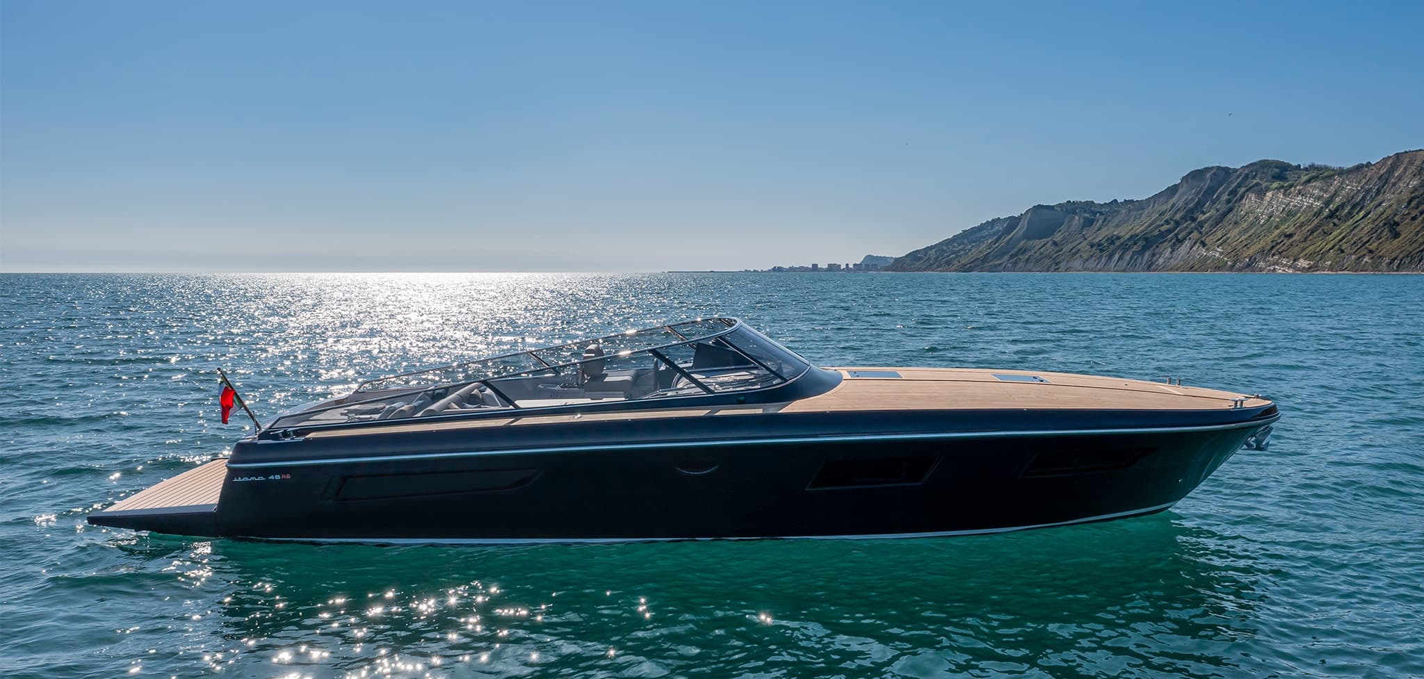 Explore Ischia’s Coastline Aboard the Itama 45RS Open Yacht
