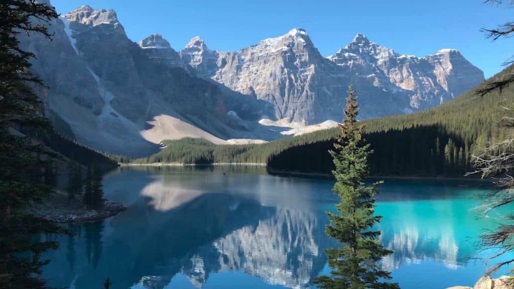 Banff Lake Visits with Canmore Travel Corp.