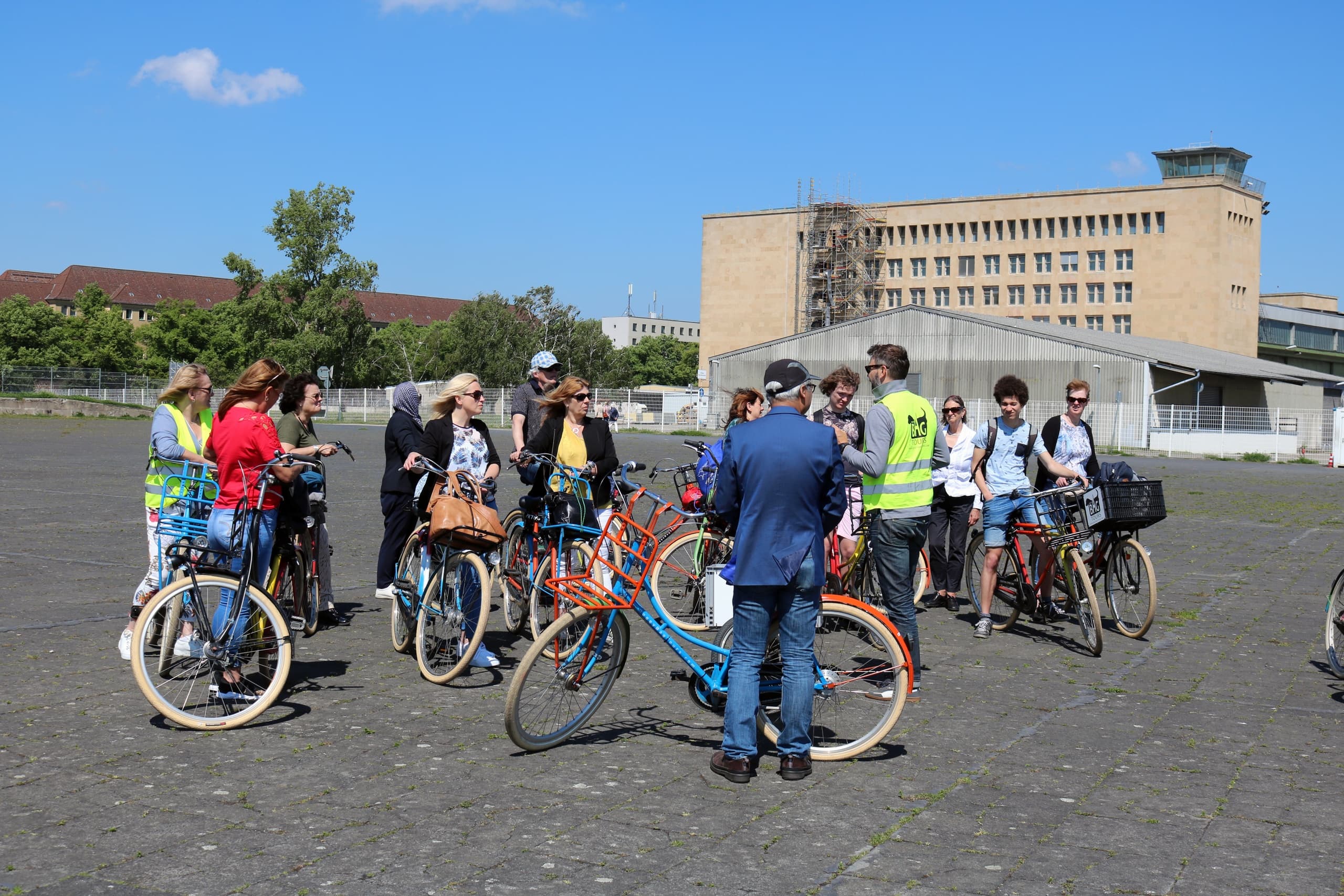 Bicycle Tour of Berlin's Hidden Gems with Doggy Bag Tours