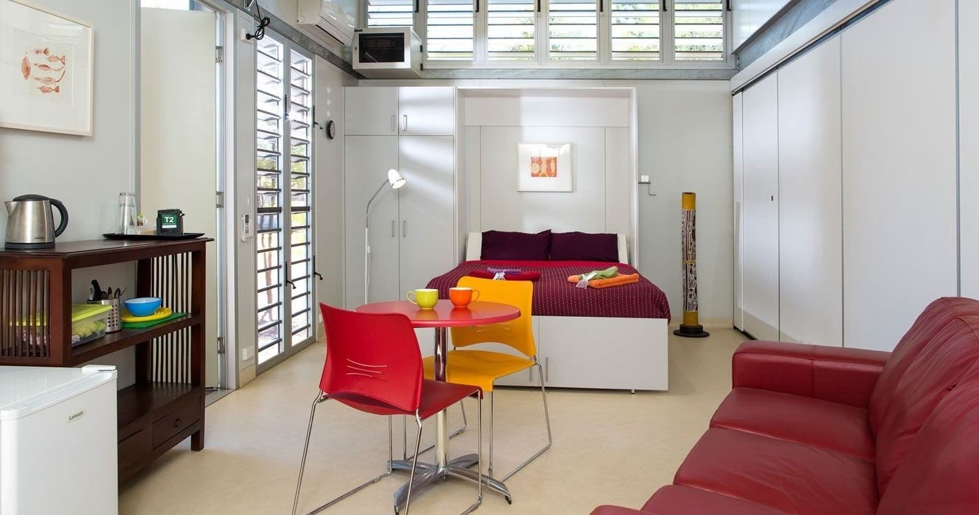 Unique Outdoor Stay at Djilpin Arts in Beswick