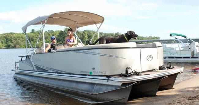 Thrilling Tri-Toon Adventure on Castle Rock Lake, WI