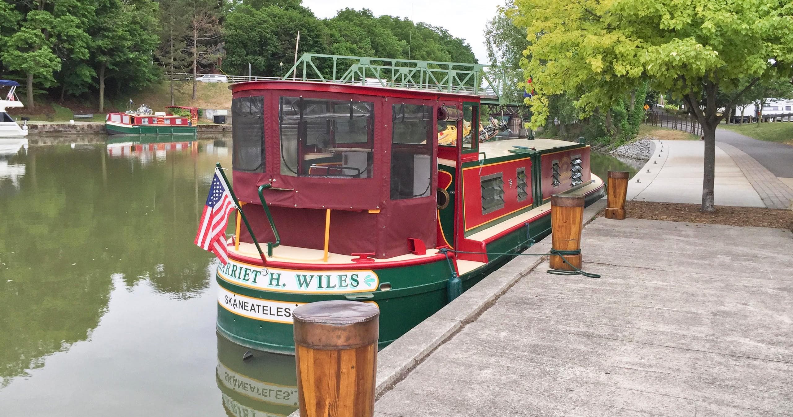 Luxury Boat Charters on Harriet H. Wiles | Erie Canal Adventures
