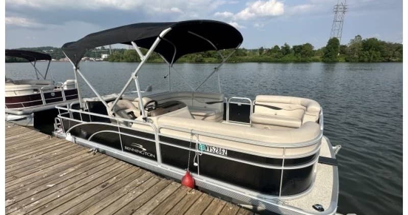Pontoon Boat Rentals with Pittsburgh Boat Rental