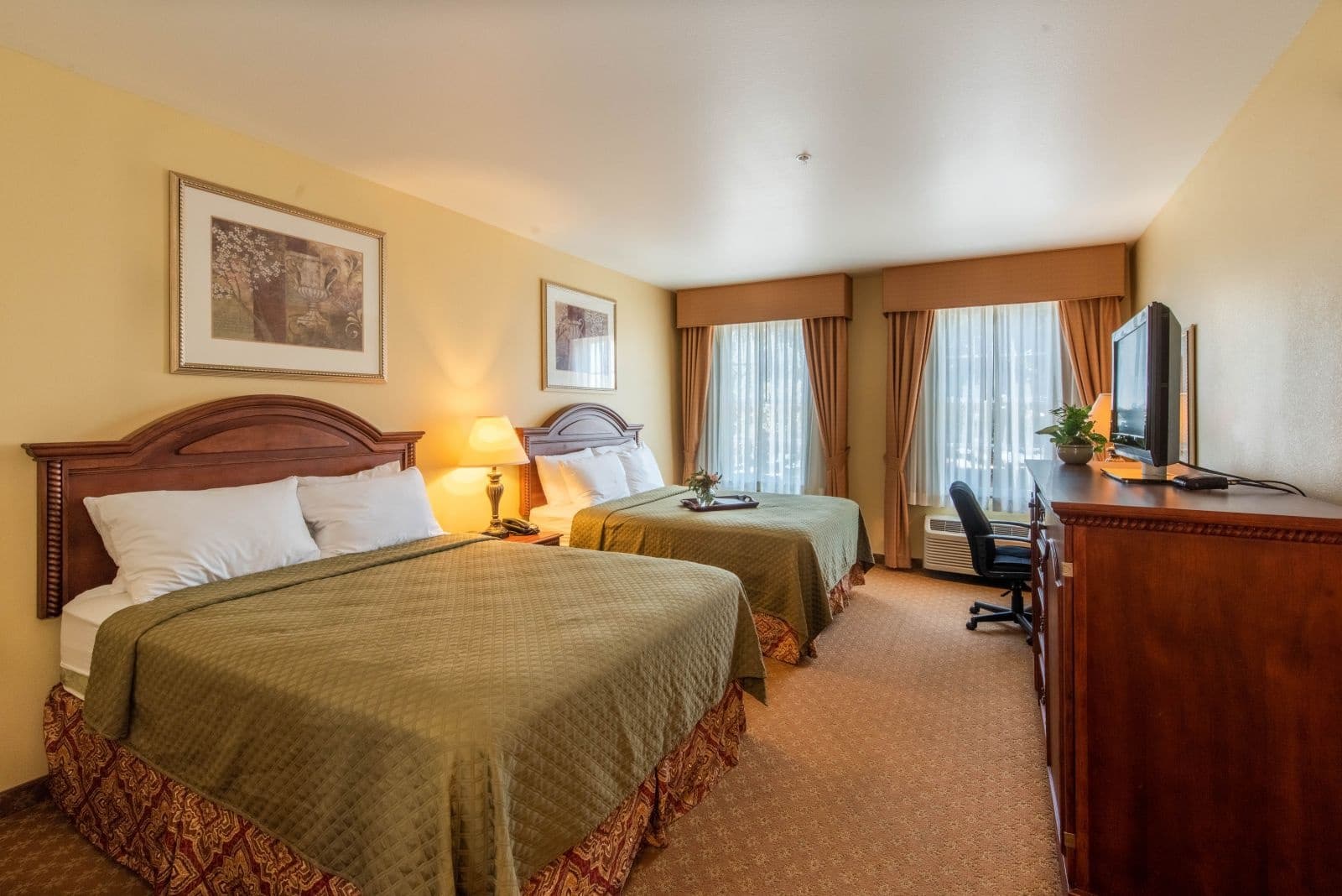 Historic Sightseeing at Natchez Grand Hotel | Mississippi Hospitality