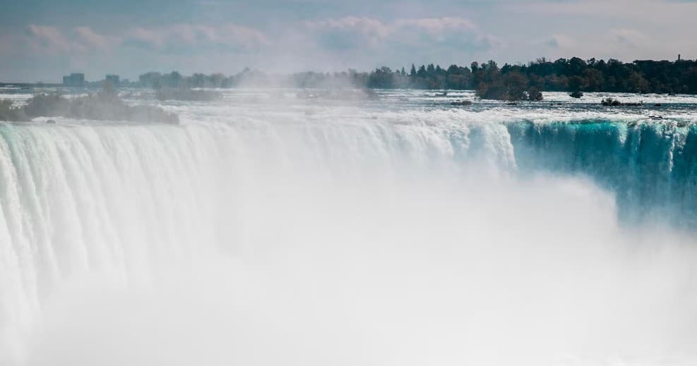 Water Activities & Tours with Happy Niagara Tours at Niagara Falls