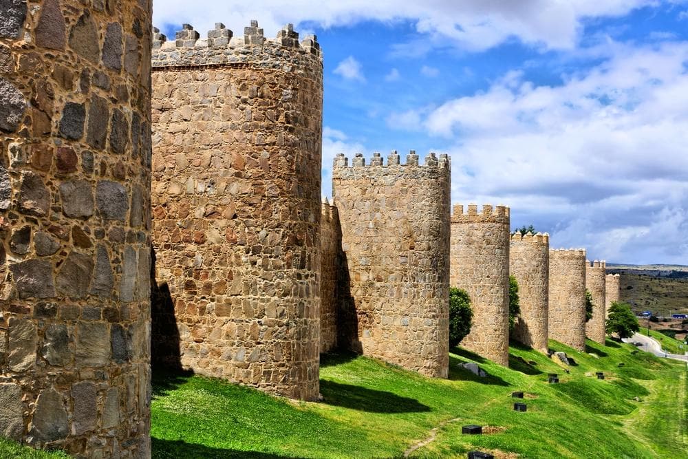 Private Historical Tours: Ávila & Segovia Heritage Trip