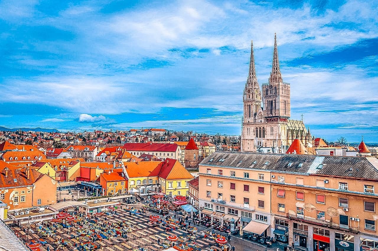 Historic Walking Tour in Zagreb with Walkative!