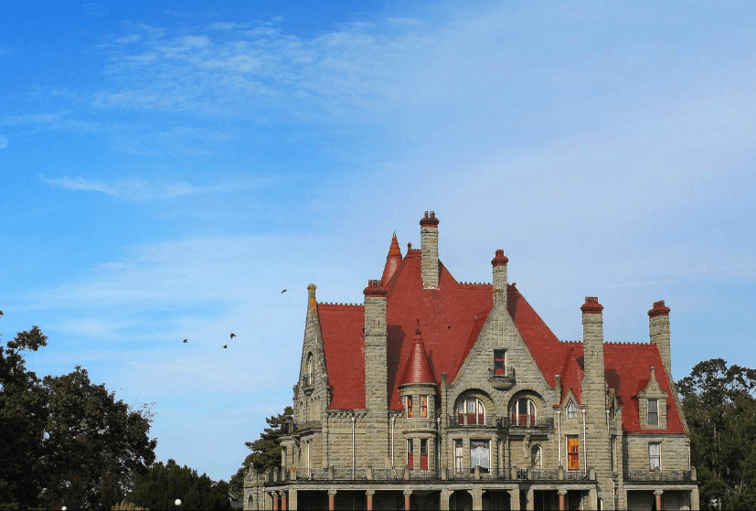 Urban Cycling & Historical Tour in Victoria with The Pedaler Victoria photo 1
