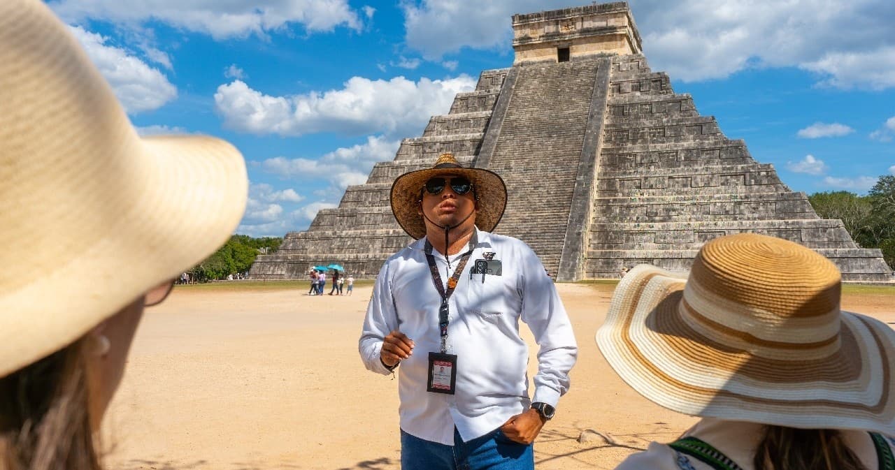 Chichen Itza Premier Cultural Tour with Viajes Tours Maya