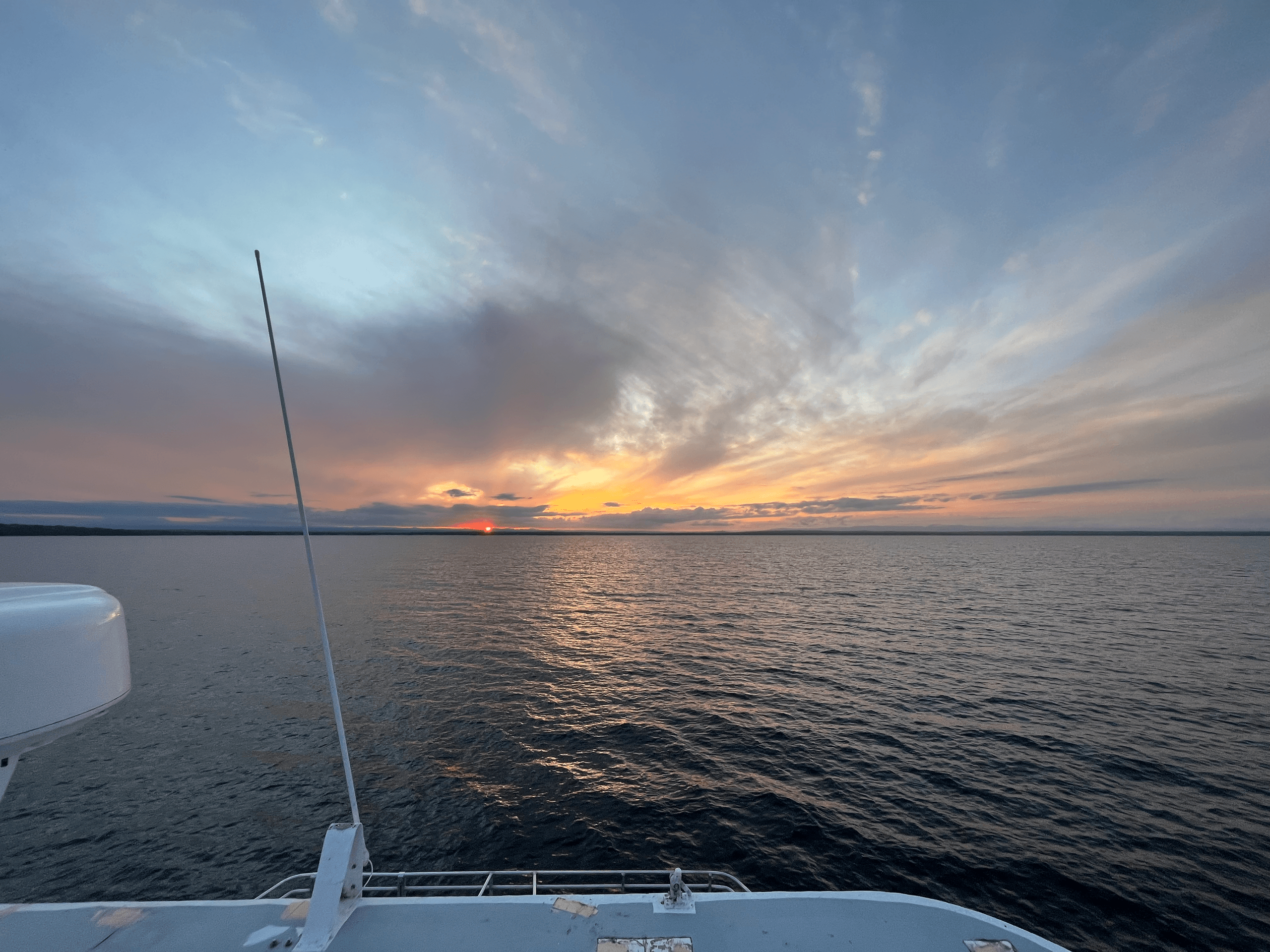 Jervis Bay Sundowners Bioluminescence Cruise: Huskisson Sunset Boat Tour photo 4