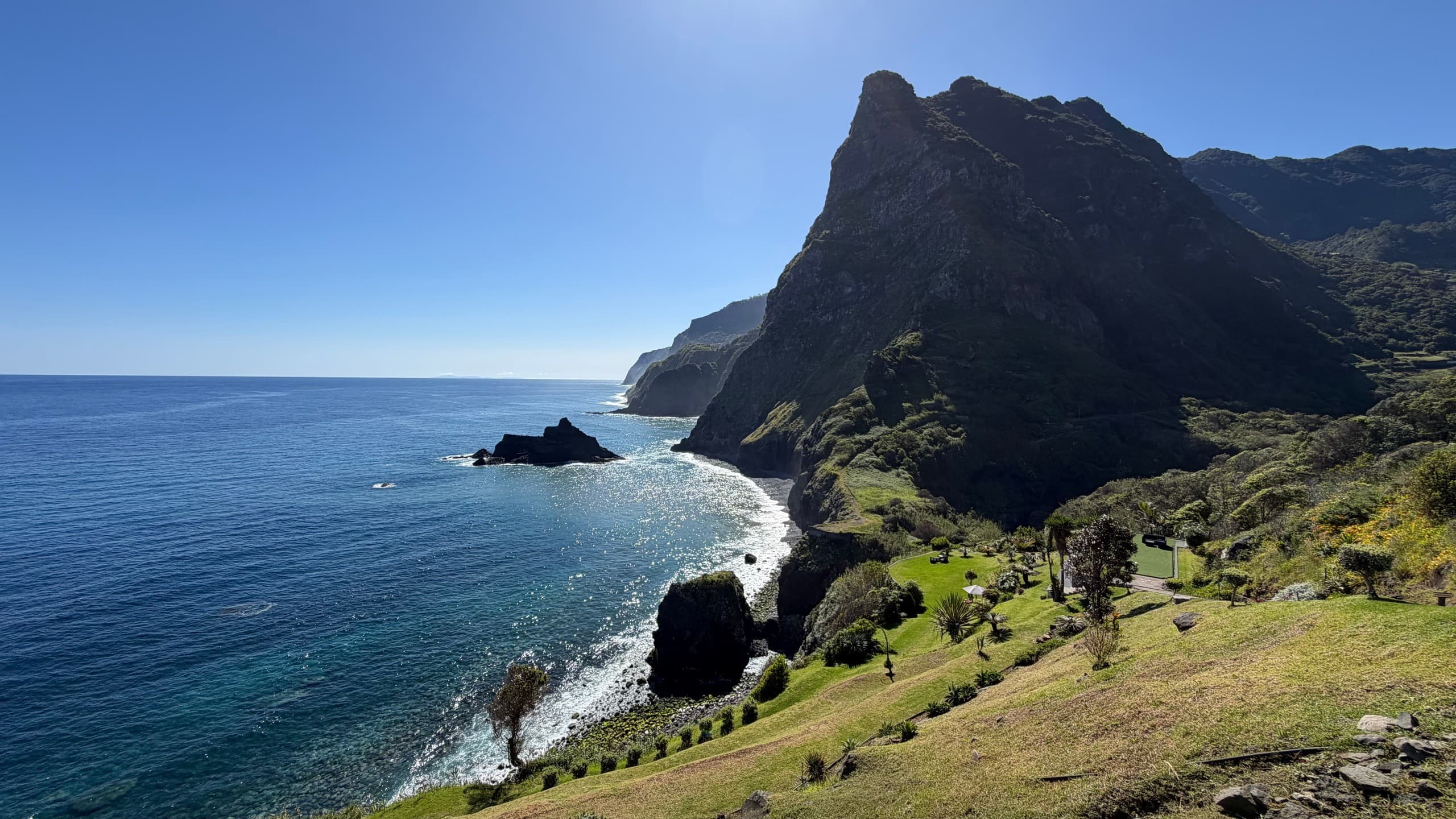 Madeira West Tour: Full-Day Drive to Cabo Girao, Fanal & Porto Moniz