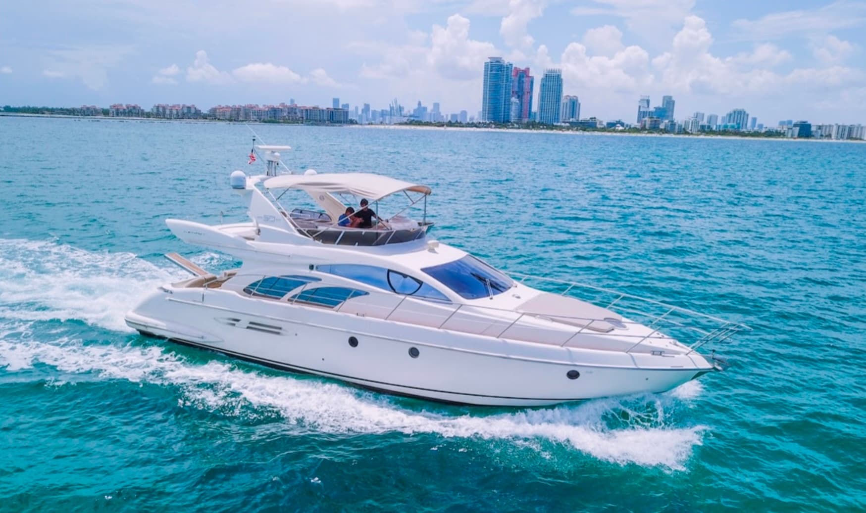 Luxury Yacht Experience with Miami Boat Experts in Miami Beach