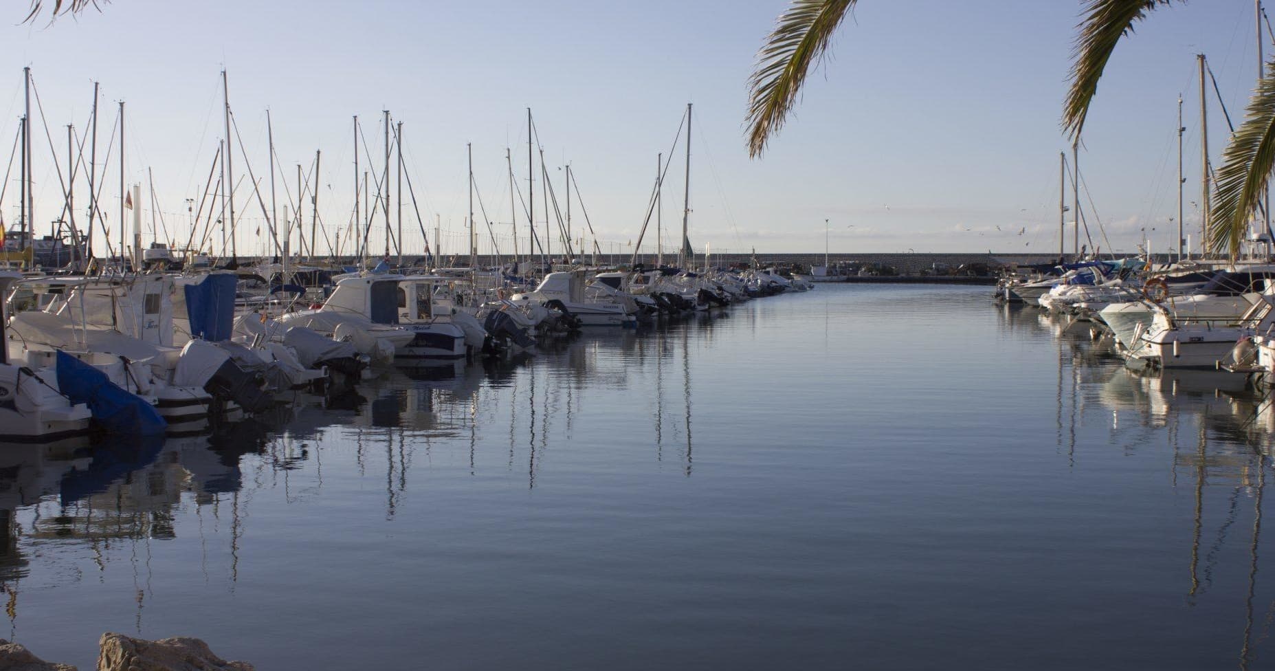 Water Activities & Oletrips: Coastal Adventure in the Mediterranean