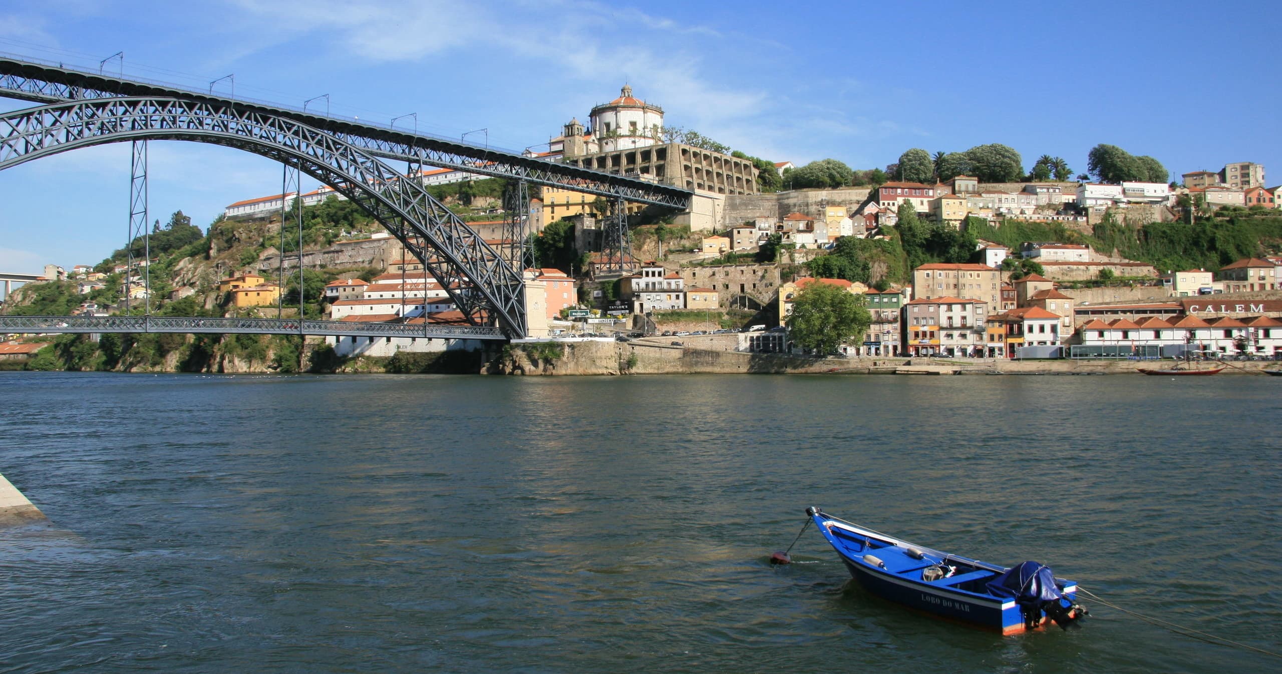 River Waterways & Bridges: Cruzeiro das 6 Pontes in Porto