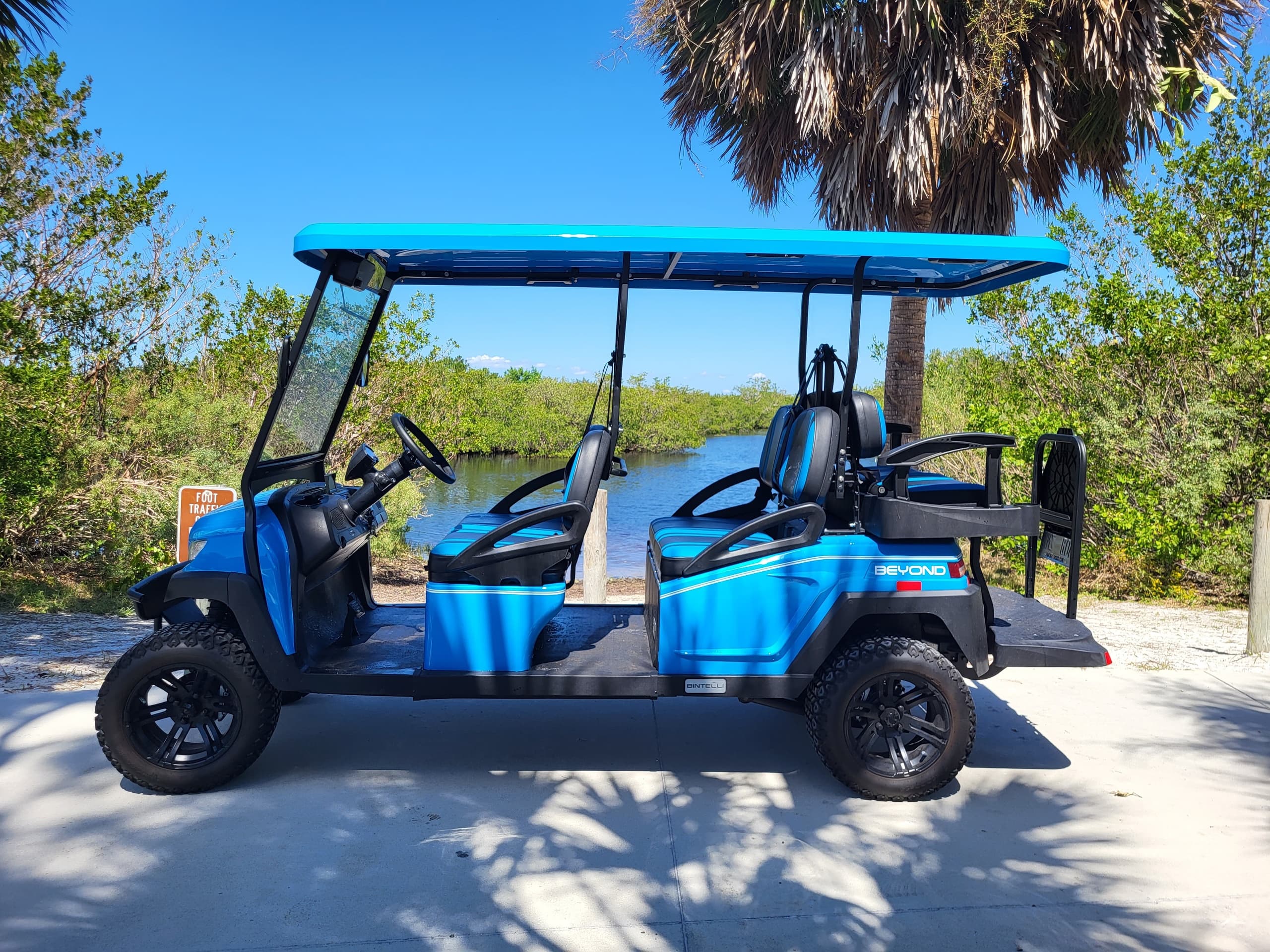 Outdoor Adventure with Island Jeep Excursions in Bradenton